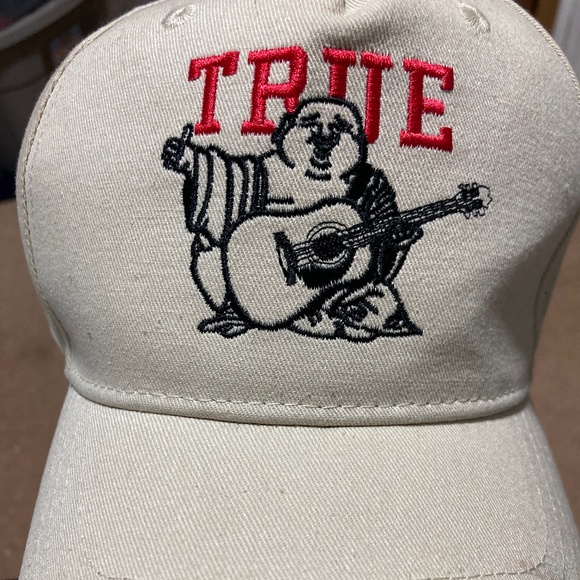True religion hat - Picture 1 of 4